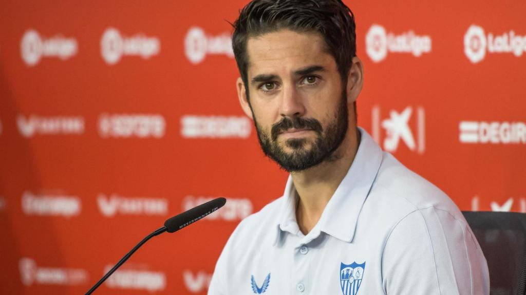 Isco Alarcón, en rueda de prensa con el Sevilla FC