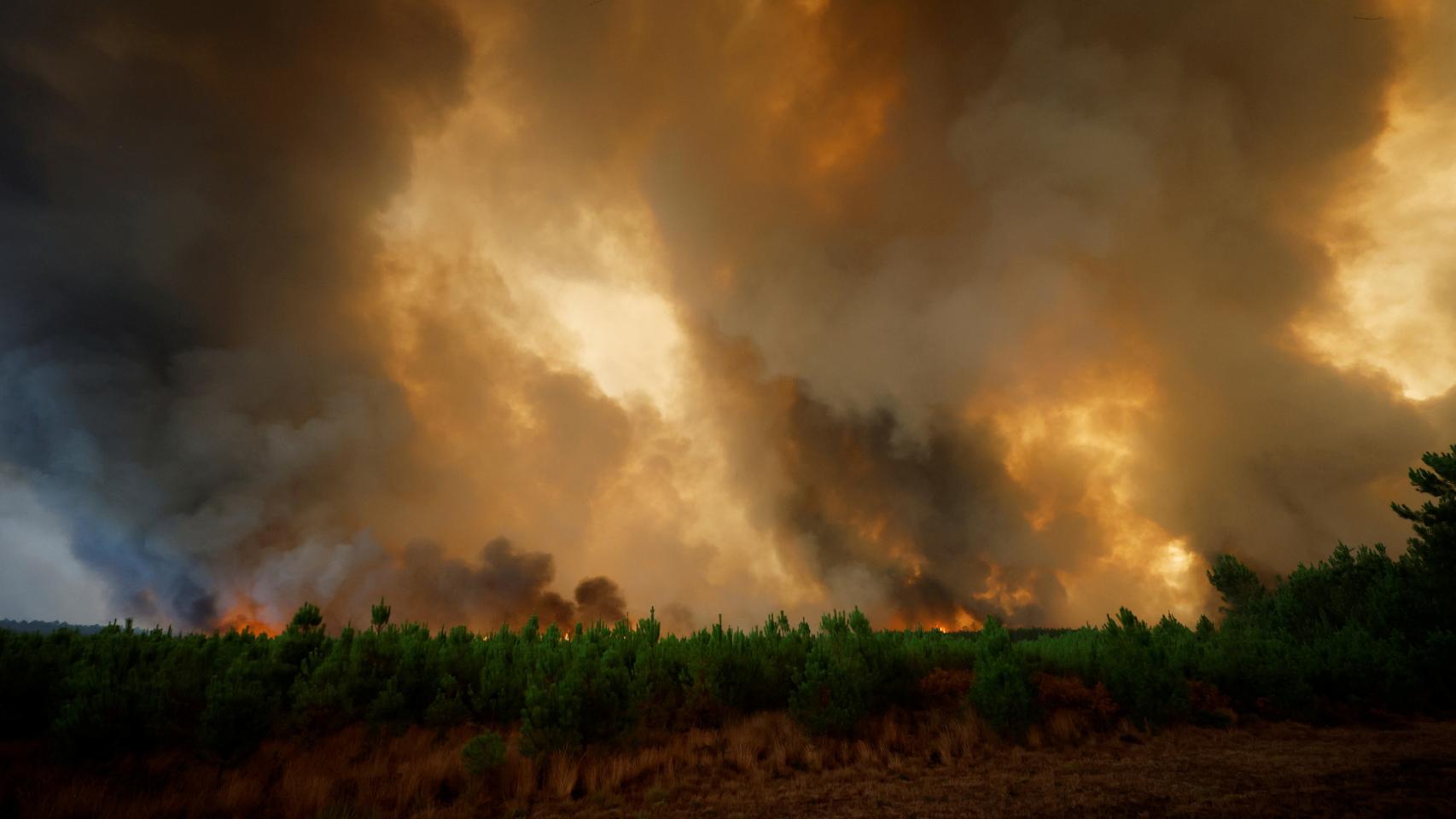 El incendio en la región de Gironda.