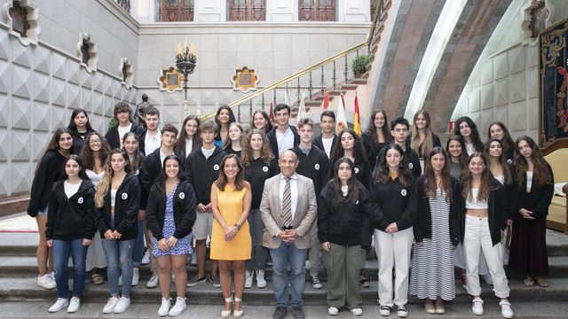 Recepción del alumnado que participó en las Becas USA en una edición anterior.