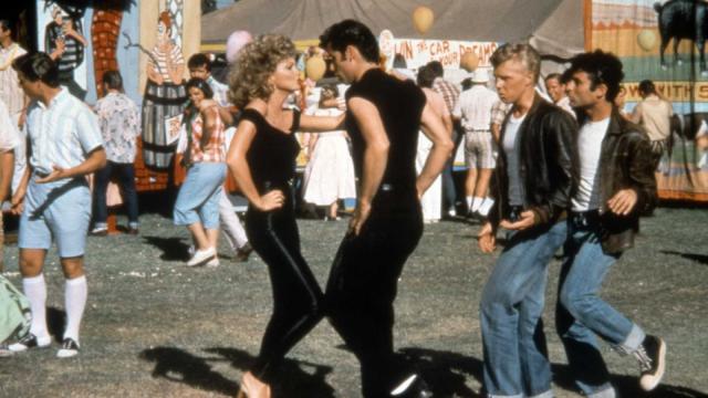 TVE vuelve a liderar la noche con 'Grease' y