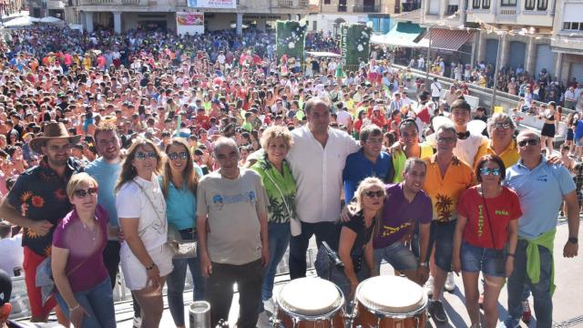 Guijuelo explota al ritmo de las peñas en unas fiestas espectaculares