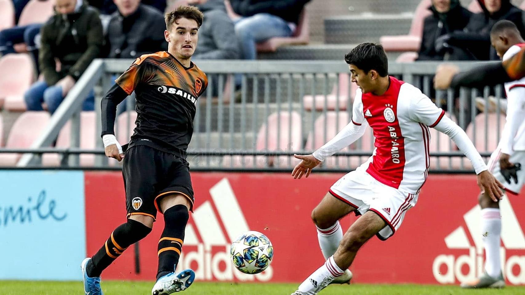 David Ruiz, durante un partido con el juvenil del Valencia