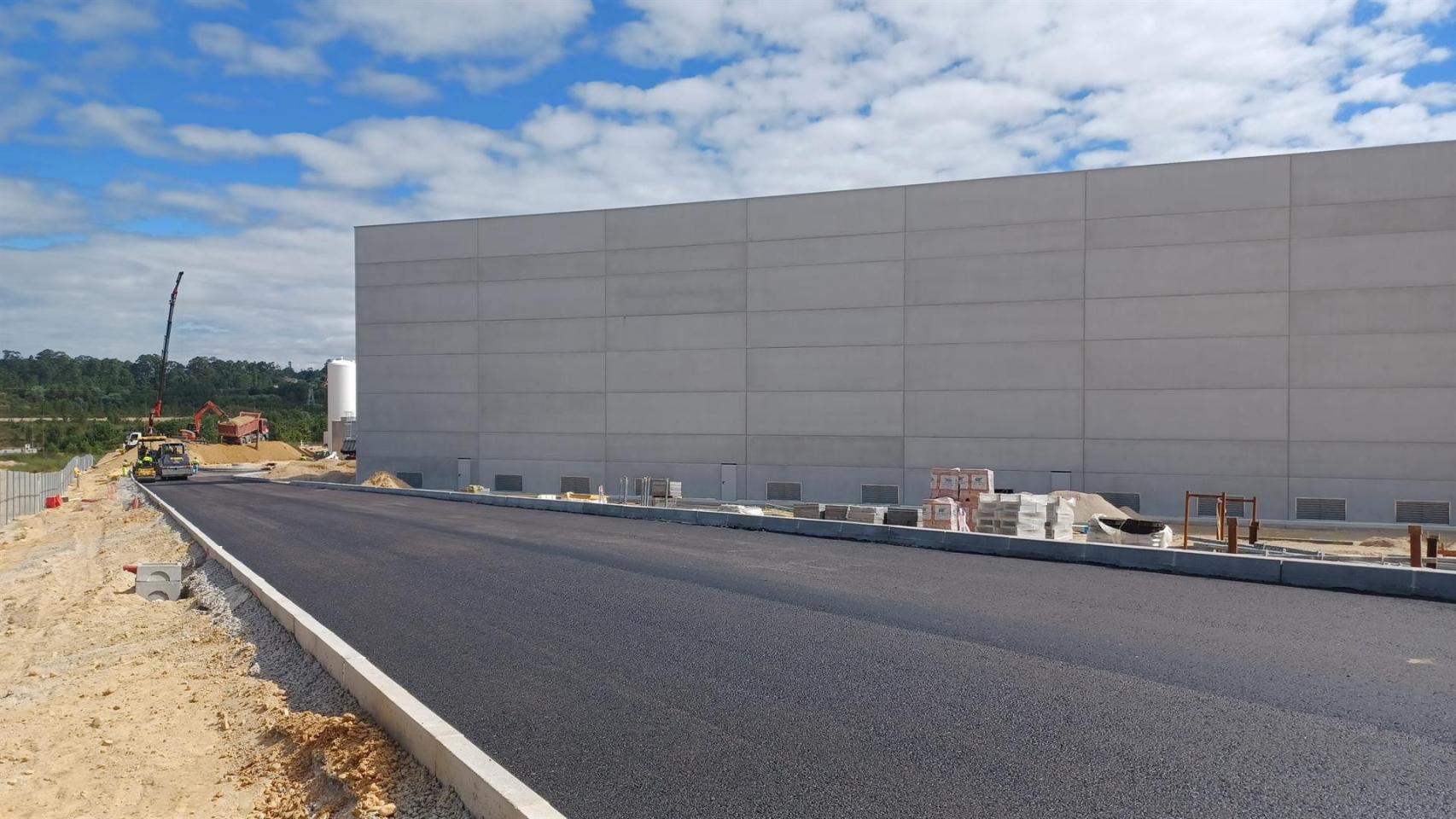 Obras de construcción de la fábrica de conservas Albo.