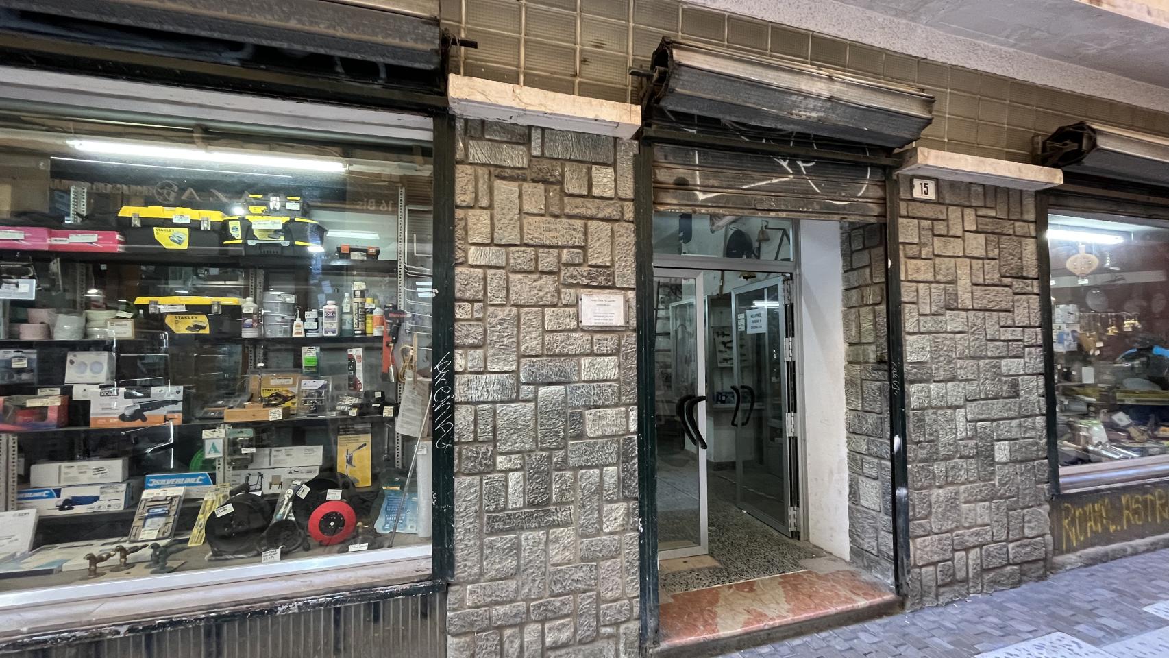 Fachada El Llavín