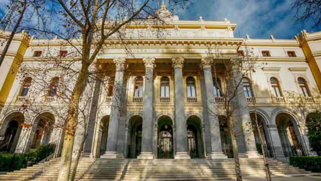 Fachada del Palacio de la Bolsa de Madrid