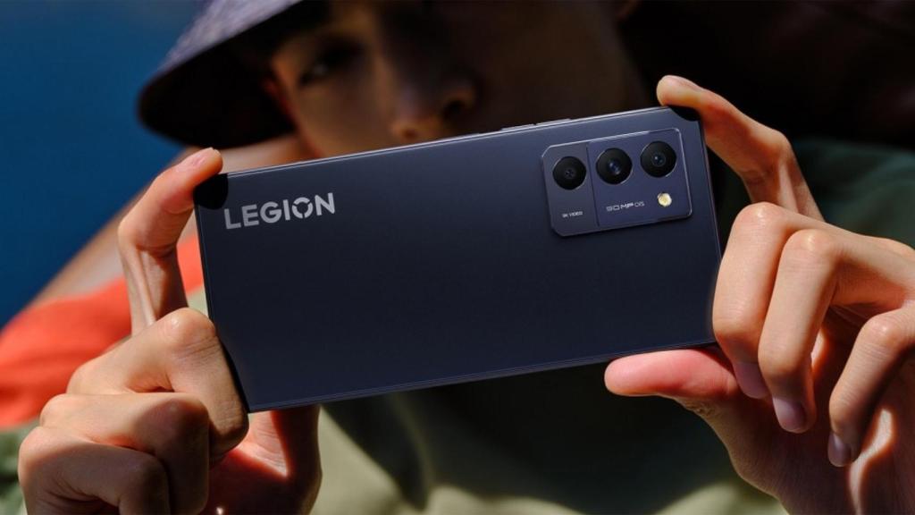 Lenovo Legion Y70
