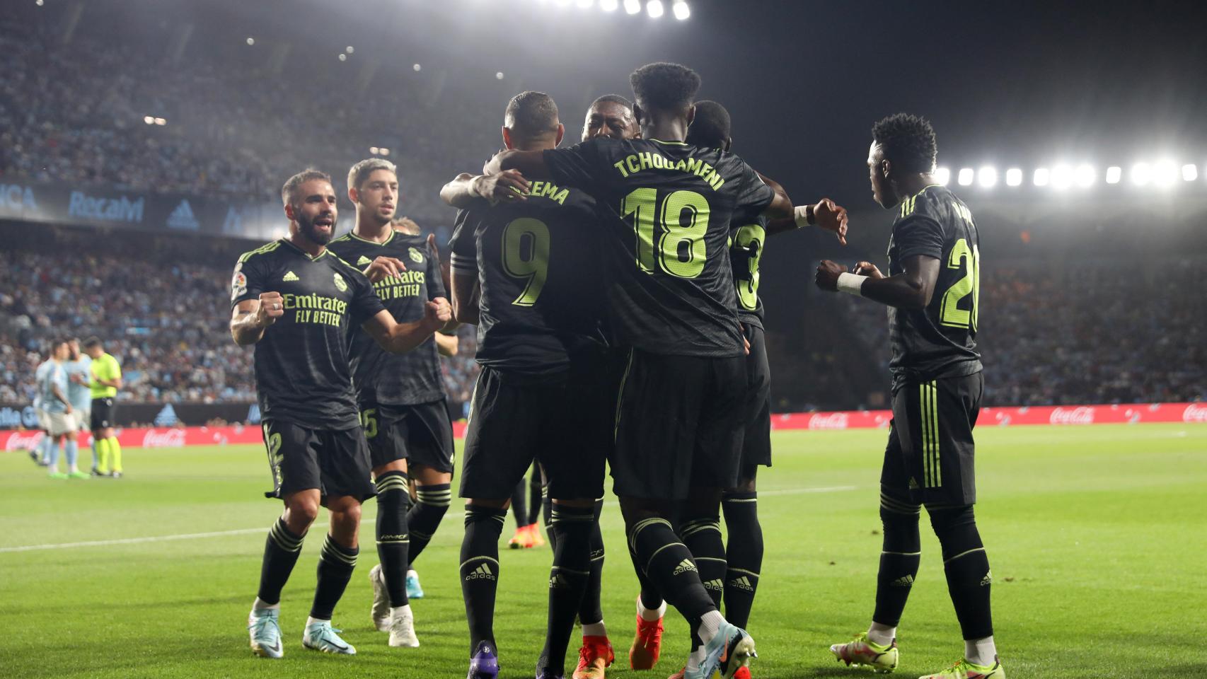 Karim Benzema celebra su gol al Celta de Vigo