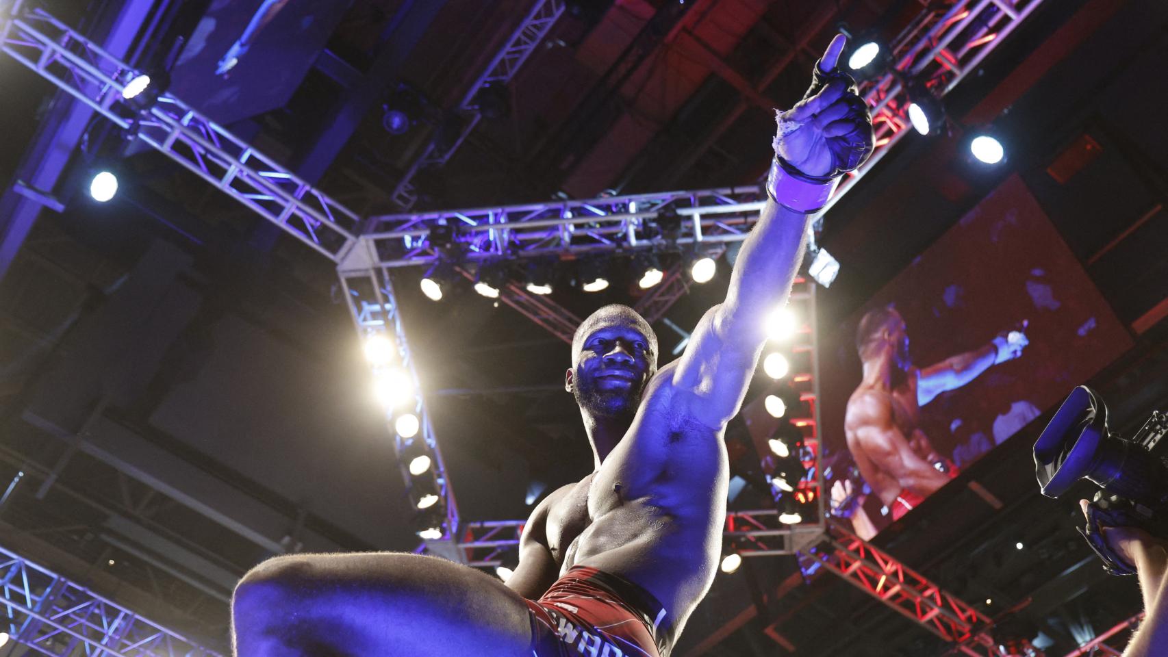 Leon Edwards, tras ganar a Kamaru Usman en el UFC 278