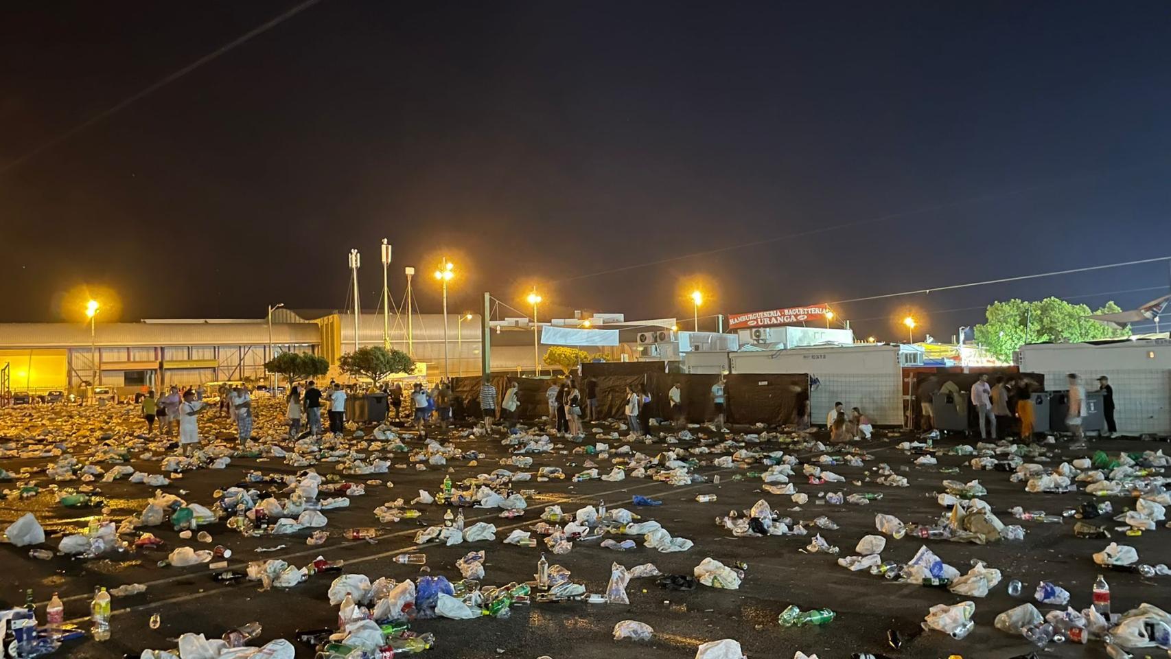 Imagen del Real tras el botellón.