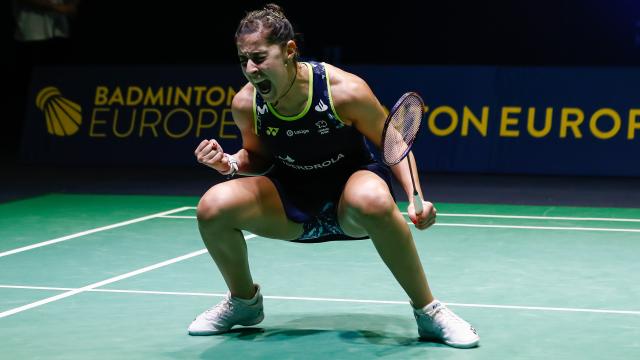 Carolina Marín celebra su victoria en el Europeo de Madrid