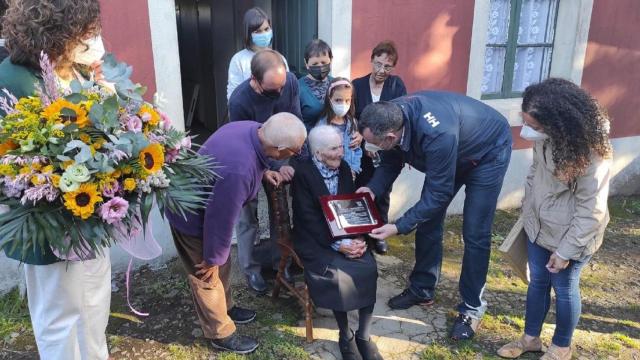 María del Carmen Nouche Porro, en el centro, en una foto de archivo.