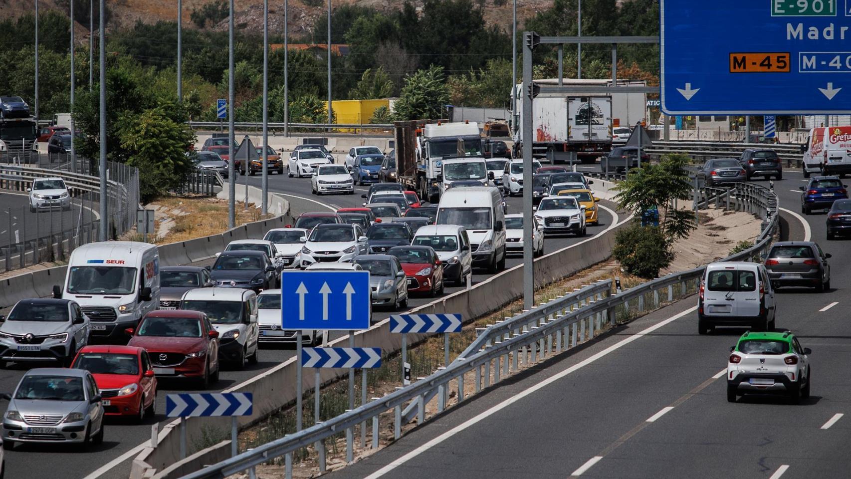 Carreteras. Foto: Alejandro Martínez Vélez - Europa Press.