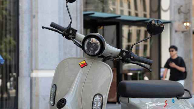 Moto eléctrica Velca Tramontana.