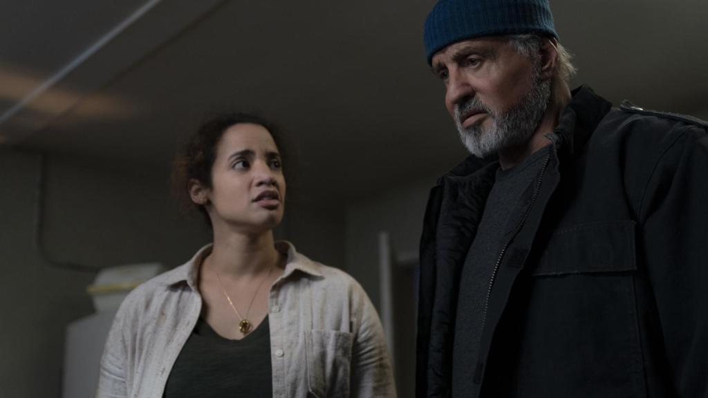Dascha Polanco y Sylvester Stallone en una escena de la película.