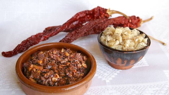 La pericana de Ibi es una de las recetas que aparecen en la nueva entrega de esta guía gastronómica.