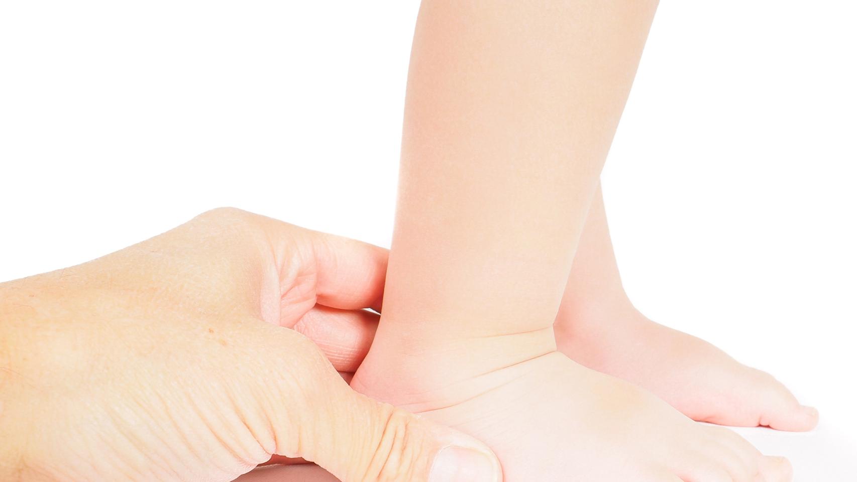 Una revisión de los pies antes de la vuelta al cole puede evitar problemas en el desarrollo de los niños