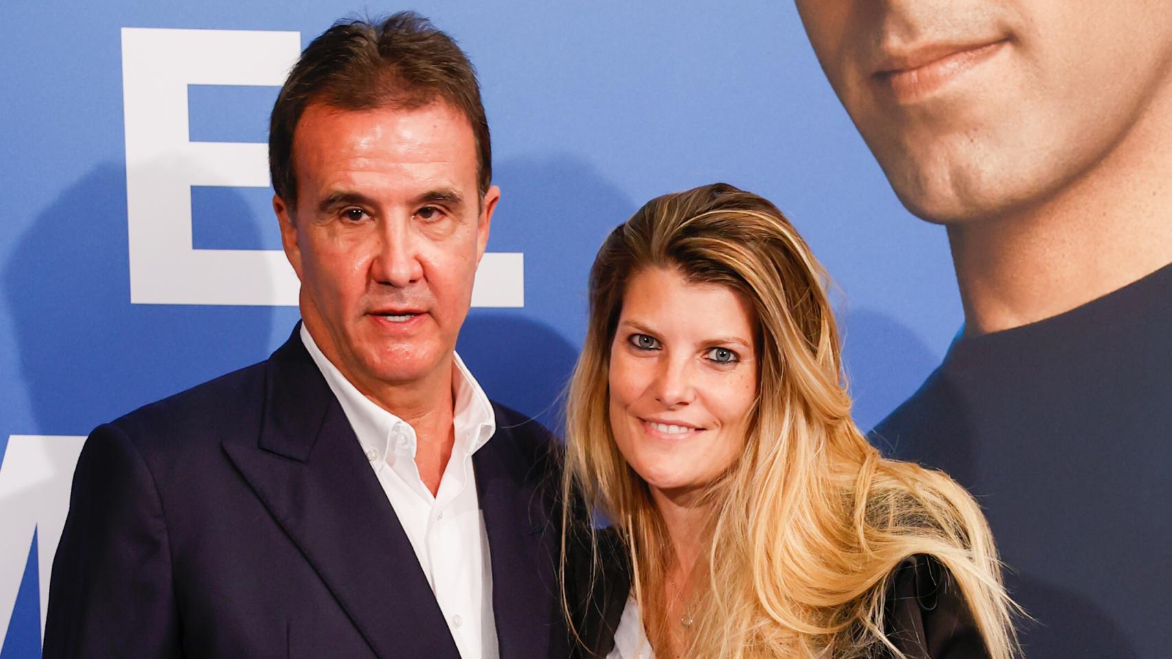 Imágenes del día: el divertido plan de José Ramón de la Morena con su mujer y su hijo recién nacido