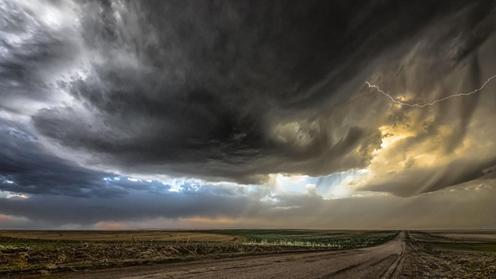 Chubascos, tormentas y menos calor: el tiempo para este lunes en Castilla-La Mancha