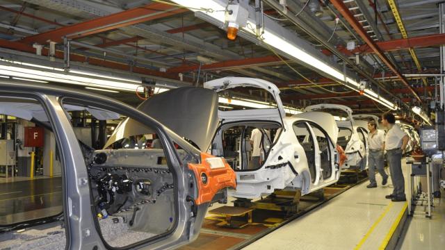 Cadena de montaje de Stellantis en Figueruelas