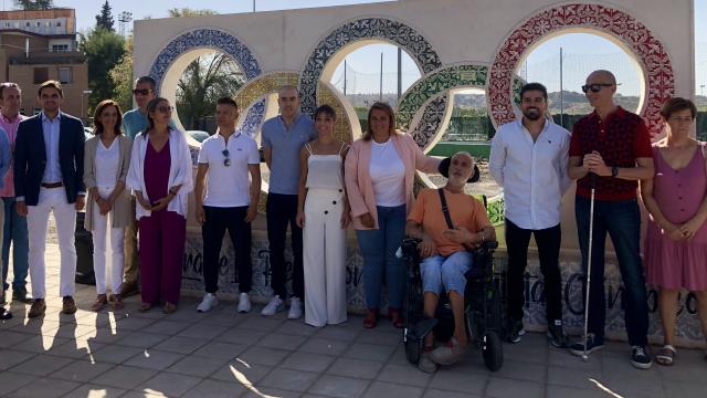 Nuevo monumento cerámico en homenaje a los atletas olímpicos de Talavera de la Reina.