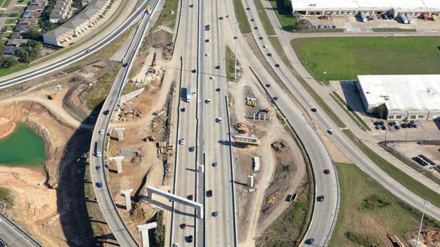 Detalle de la autopista SH 288.