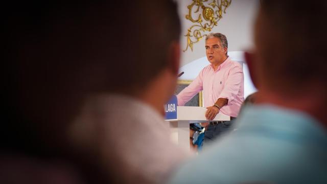 Elías Bendodo, durante la celebración de la Junta Directiva.