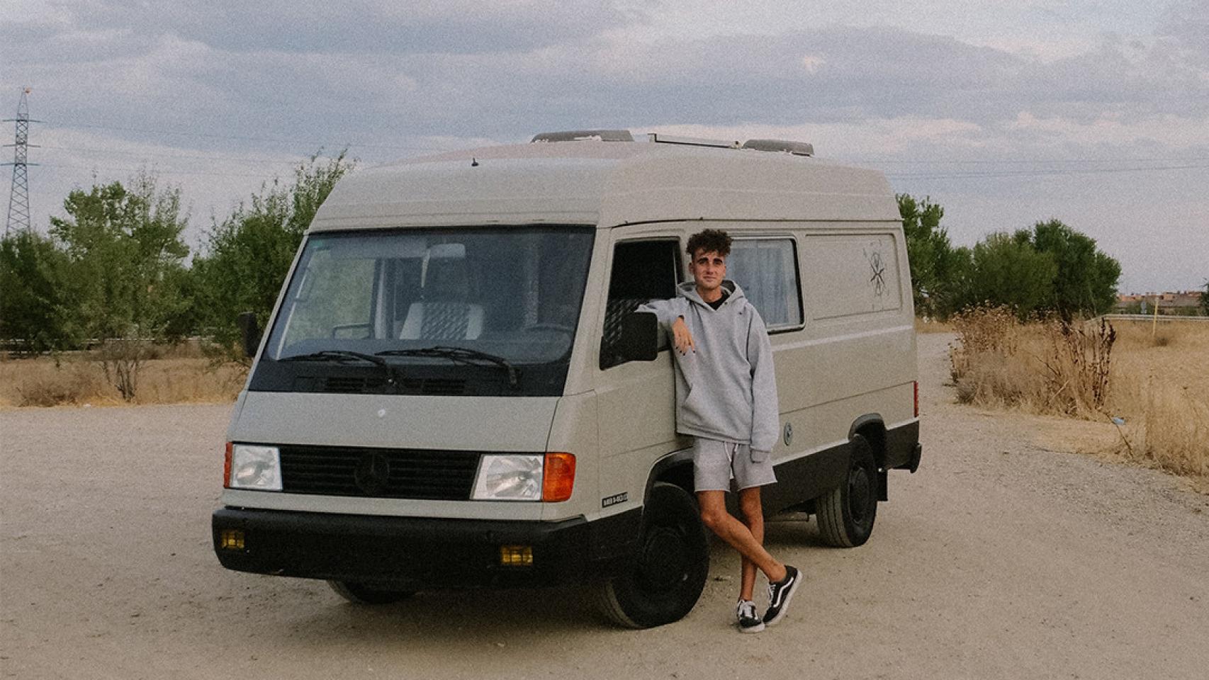 Álvaro Guerra, el vallisoletano que pasa temporadas viajando con su caravana