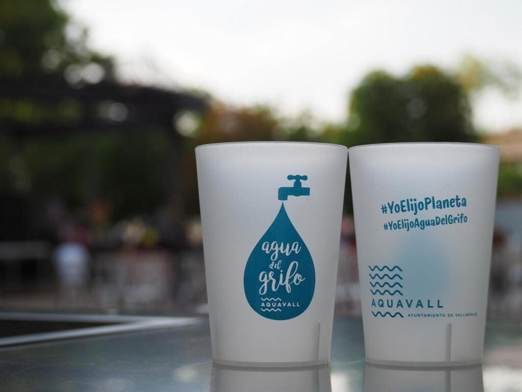 Vasos reutilizables de Aquavall.