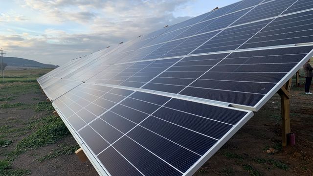 Instalación fotovoltaica Foto: MasInteligencia.