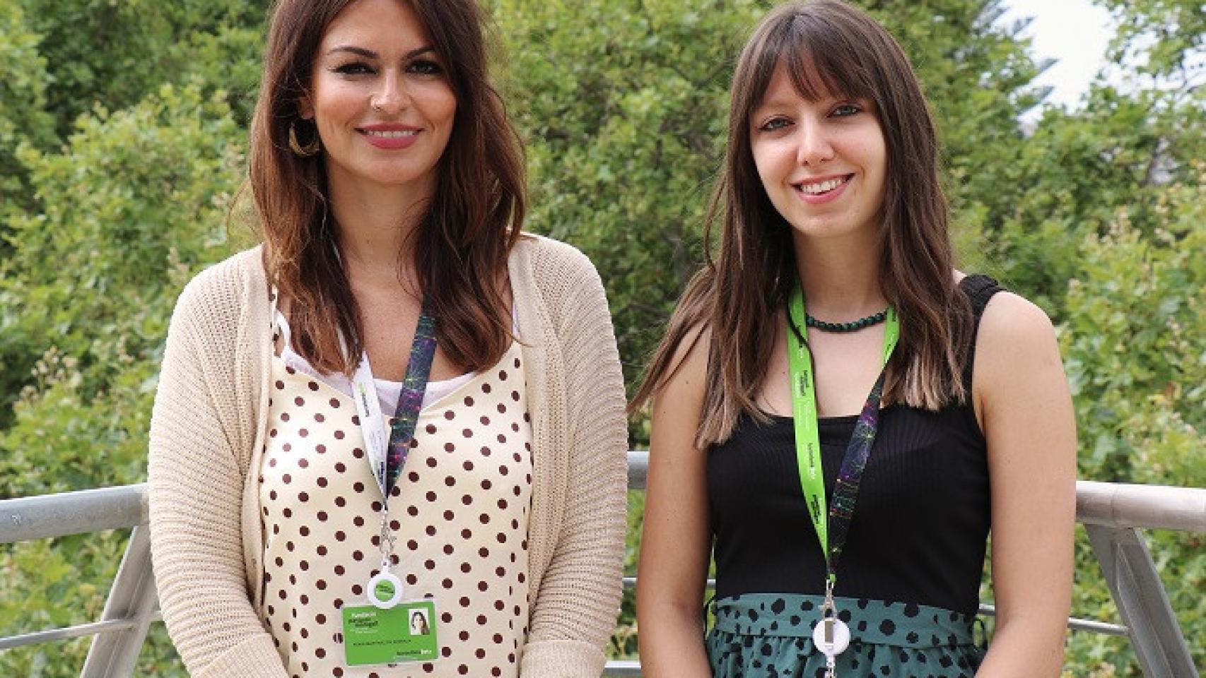 Las investigadoras Eider Arenaza y Müge Akinci. Foto: Fundación ”la Caixa”.