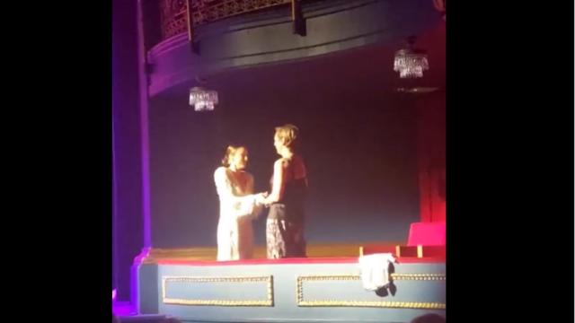 Rocío Carrasco se sube al escenario junto a Anabel Dueñas