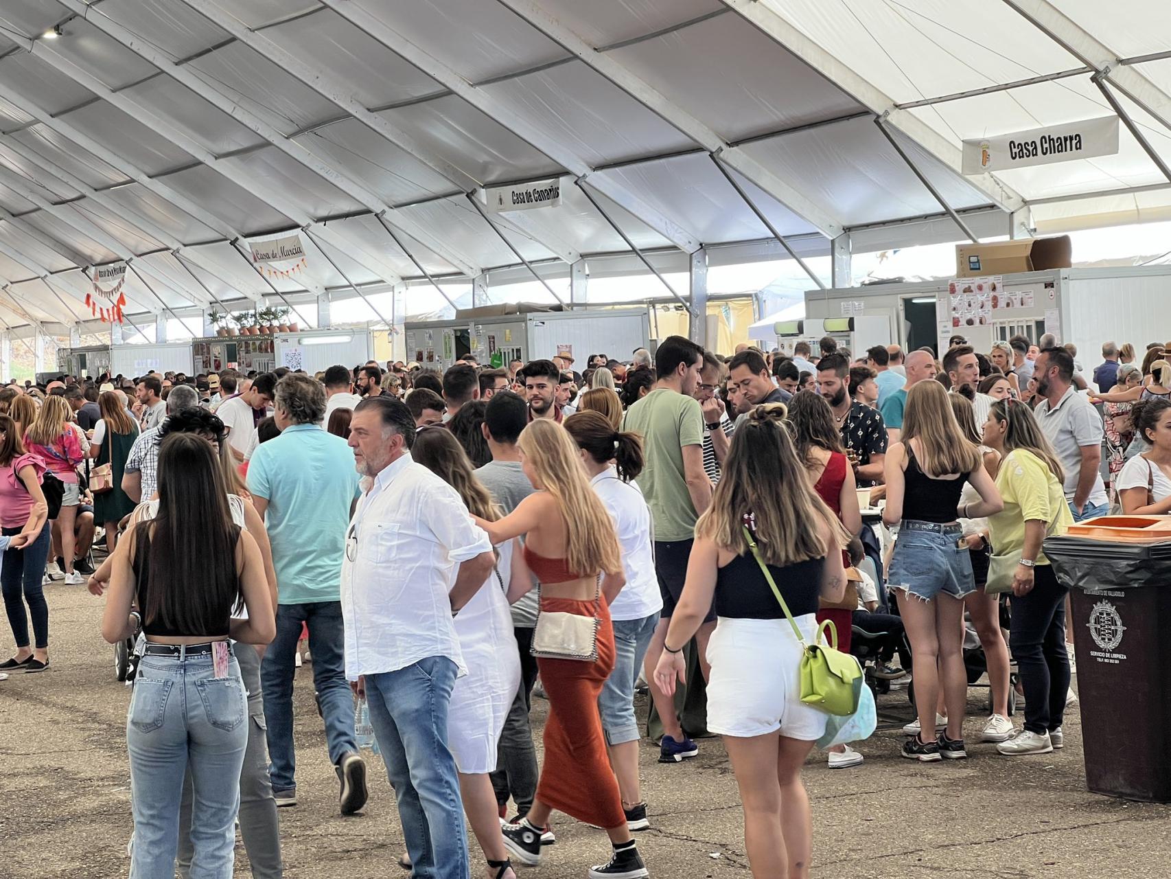 Las casetas regionales de las Ferias y Fiestas de la Virgen de San Lorenzo, en Valladolid.