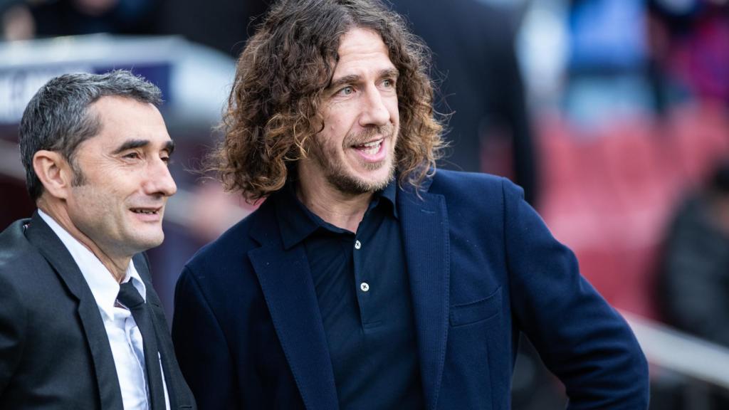 Carles Puyol, con Ernesto Valverde.