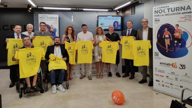 Este lunes se ha presentado la II Carrera Nocturna por la inclusión de Amiab.