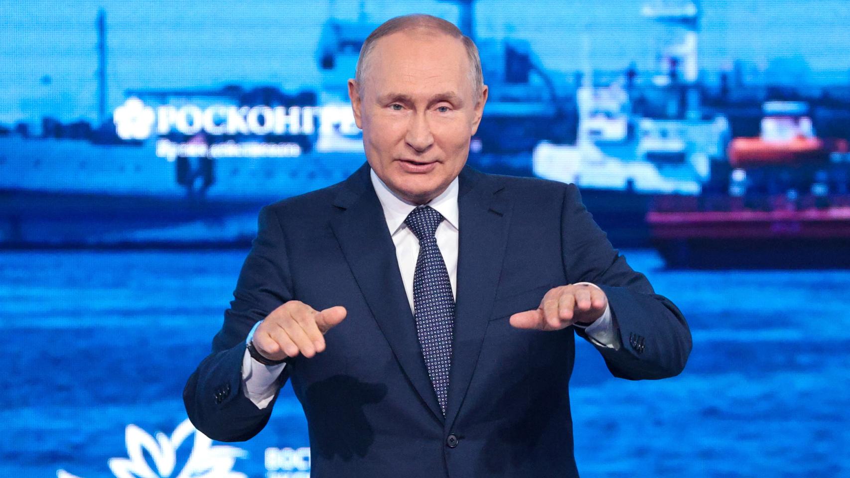 El presidente de Rusia, Vladímir Putin, durante su intervención en el VII Foro Económico Oriental de Vladivostok.