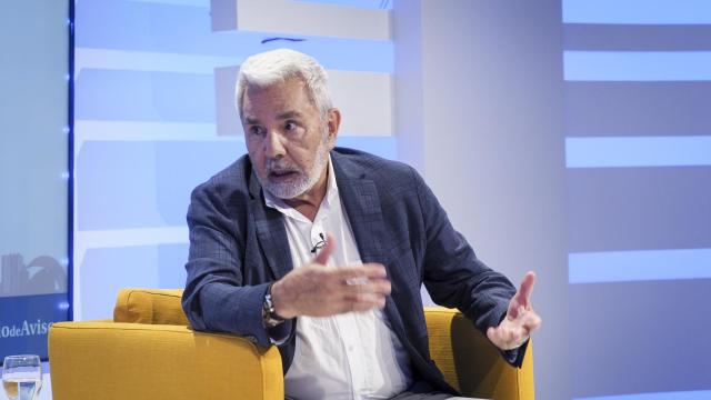 José Miguel Rodríguez Fraga, alcalde de Adeje, durante su conversación bajo el título 'Transparencia y sostenibilidad en el orden insular ', en el II Foro Económico Español: 'Canarias una mirada hacia el futuro'.