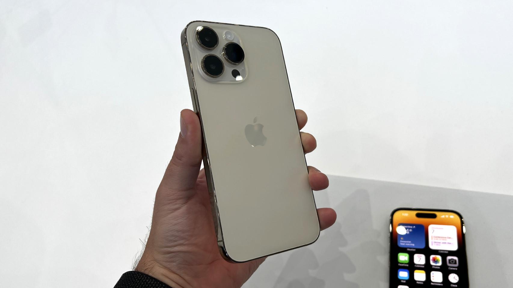iPhone 14 Pro Max