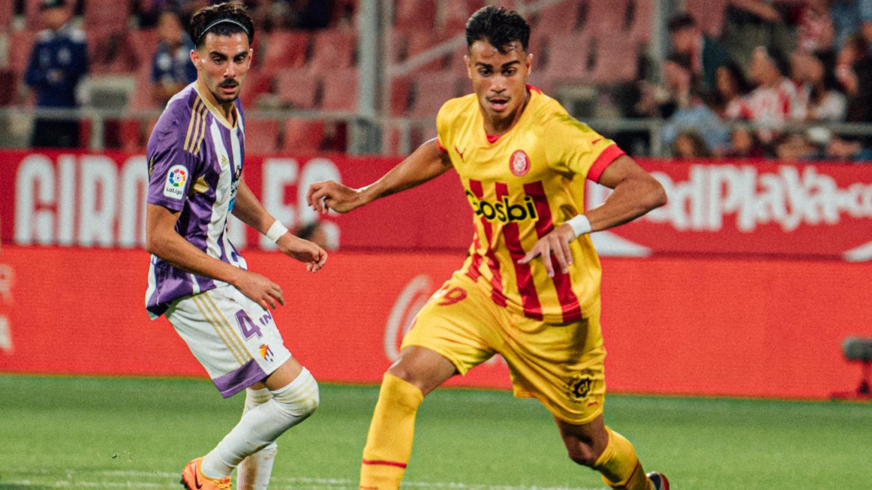 Kike Pérez durante el partido en Gerona