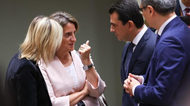 Teresa Ribera conversa con sus homólogos europeos durante la reunión de ministros de Energía de este viernes