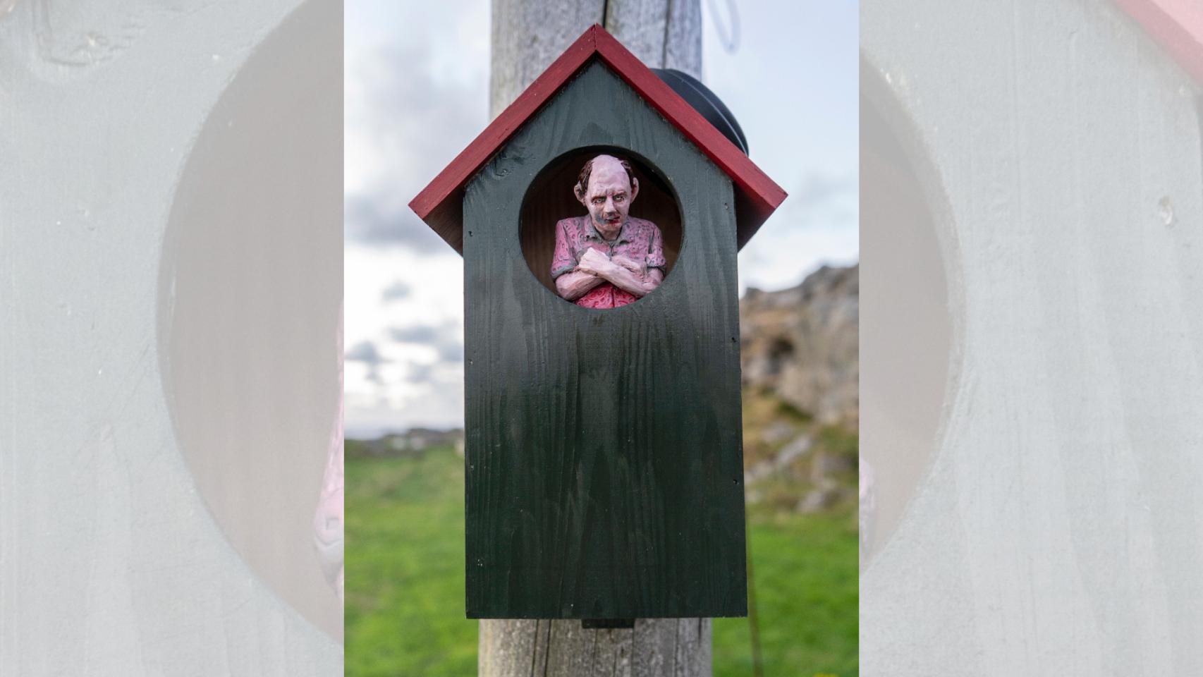 Obra de Isaac Cordal.