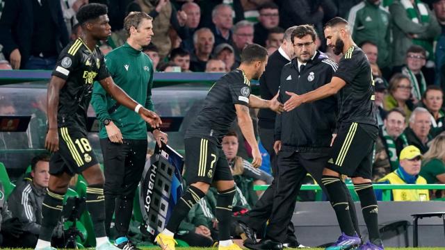 Hazard, sustituyendo al lesionado Benzema
