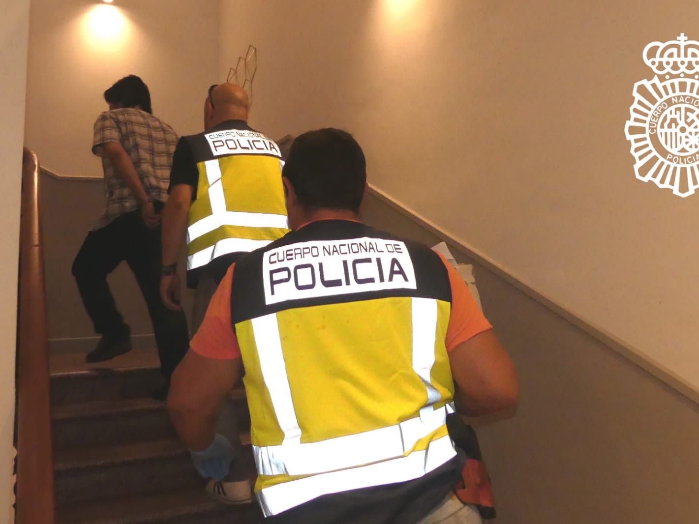 Momento de la detención del delincuente sexual en las Ferias de Salamanca