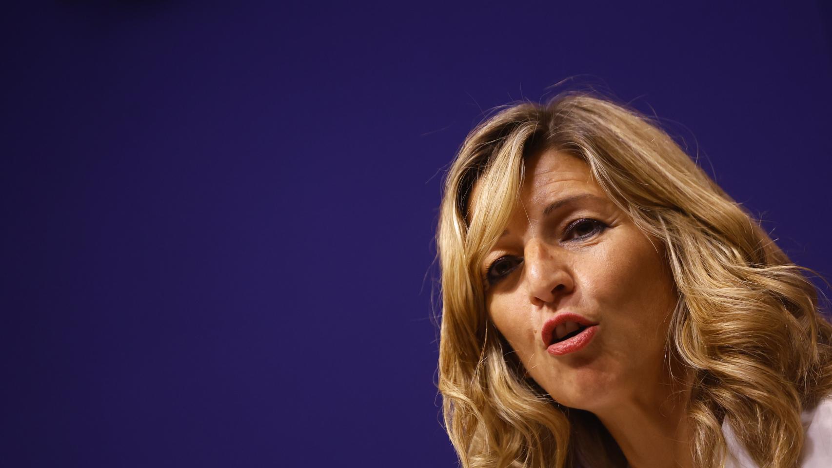 La ministra de Trabajo, Yolanda Díaz, en la rueda de prensa tras su encuentro con responsables de empresas de distribución, este lunes.