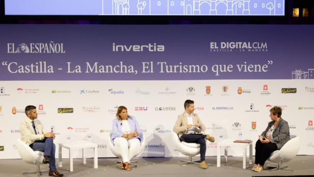 Mesa redonda 'Ciudades Patrimonio: turismo cultural, histórico y monumental.'