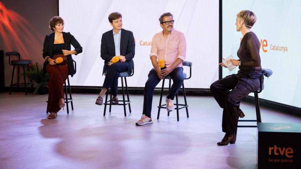 Silvia Abril, Marc Giró, Andreu Buenafuente, Marta Càceres.