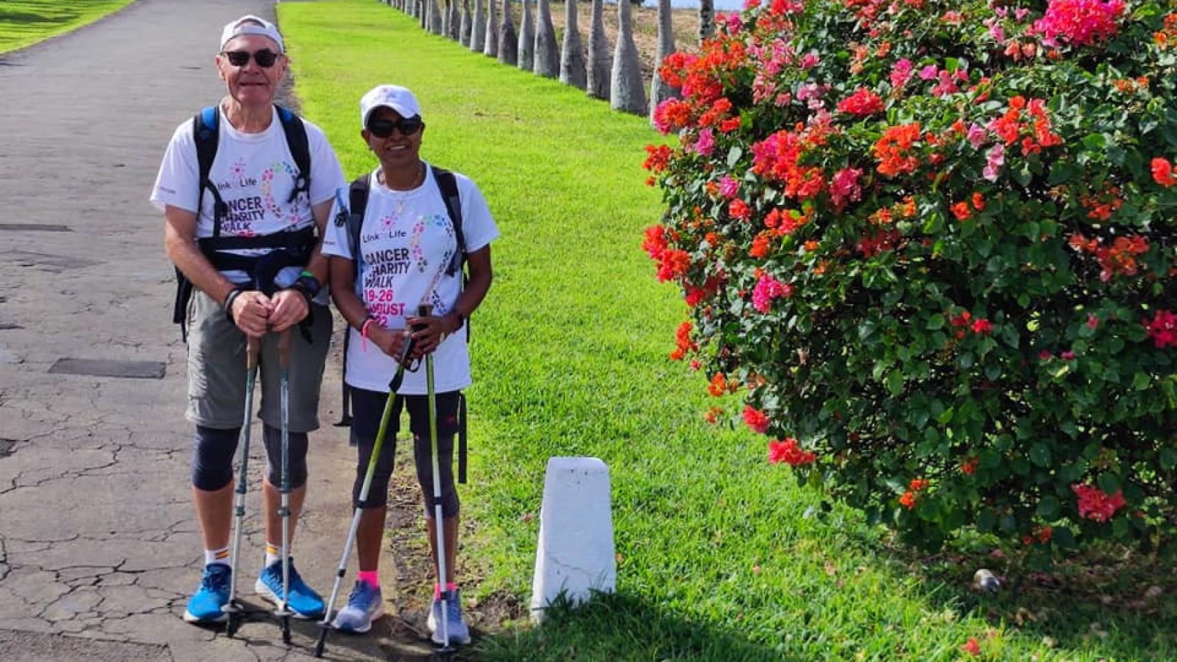 Ruby Vurdien y Dave Rixham, afincados en Valladolid desde 1988 y 1981 respectivamente, han recorrido Isla Mauricio en una iniciativa en colaboración con la AECC y Link to Life
