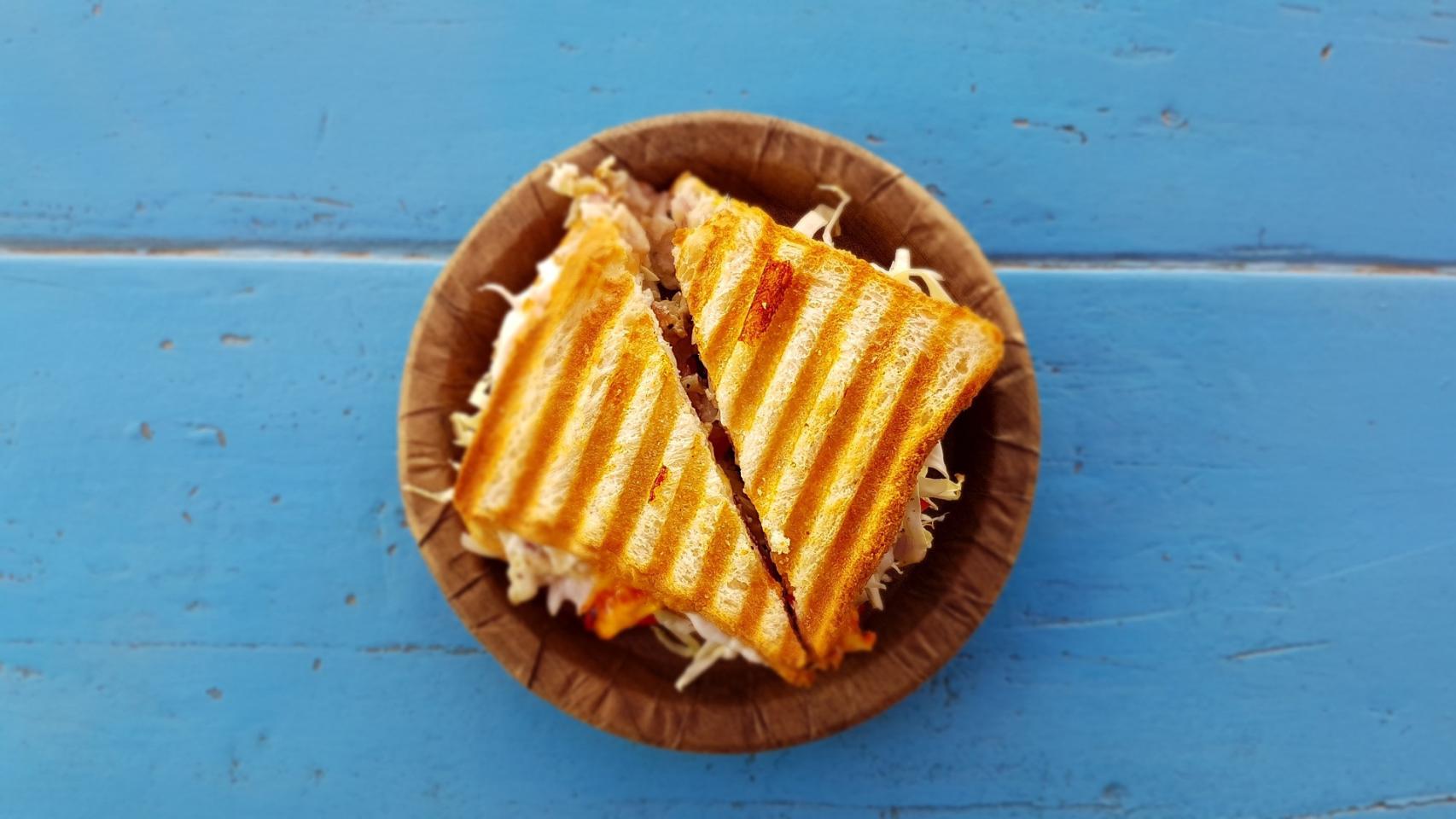 Una sandwich.