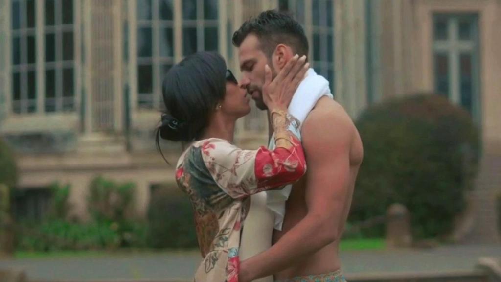 Jesús Castro logra colarse entre lo más visto de Netflix con la serie mexicana 'Diario de un gigoló'