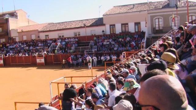Imagen de archivo de la Plaza Mayor de Mayorga