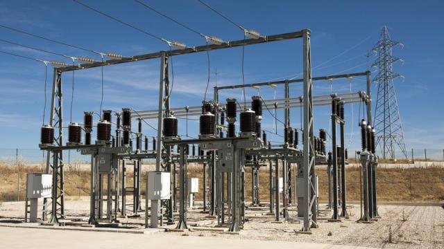 Estación eléctrica operada por la distribuidora Cuerva en Escúzar (Granada).